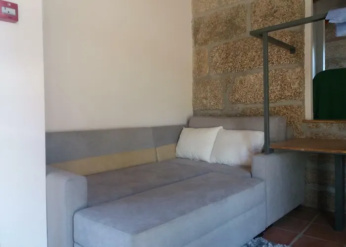 Anthouse 阿马兰特